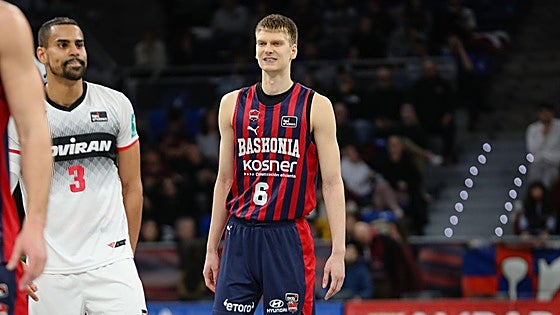 El Baskonia cede a Pavel Savkov al MBA-MAI moscovita