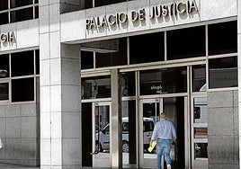 Piden 5 años por un caso al inversor de Bilbao denunciado por estafa piramidal