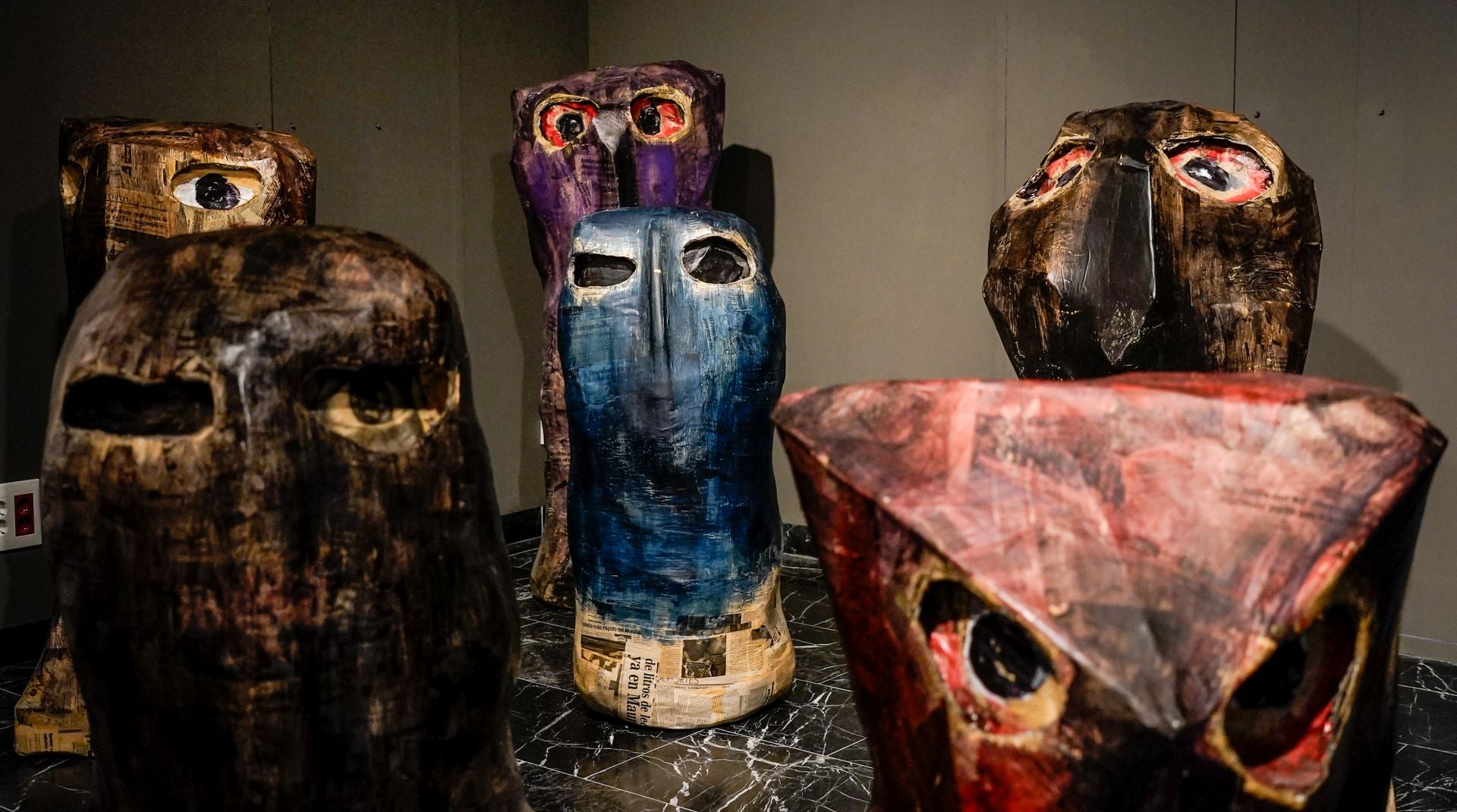 La exposición de Ibarrola en imágenes