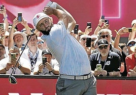 Jon Rahm, en el torneo LIV de Valderrama del pasado año.