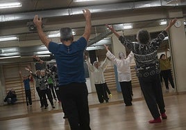 Vitorianos haciendo taichi en Hegoalde.