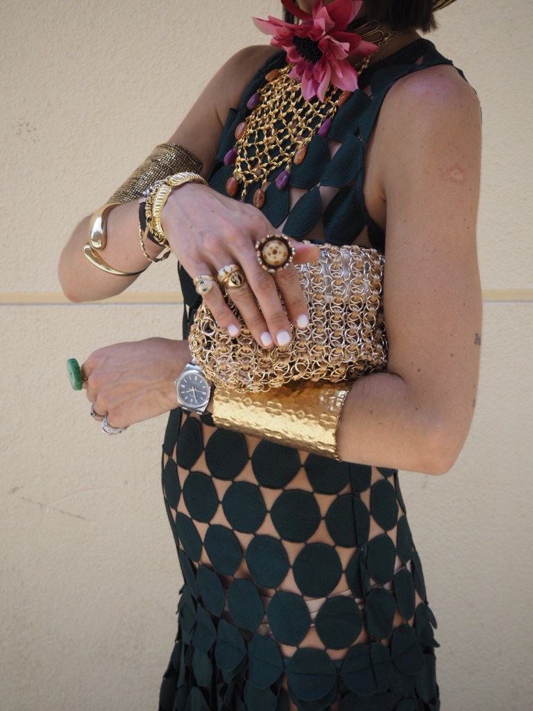 Paula, la invitada vizcaína que deslumbró en una boda en Madrid embarazada y con transparencias