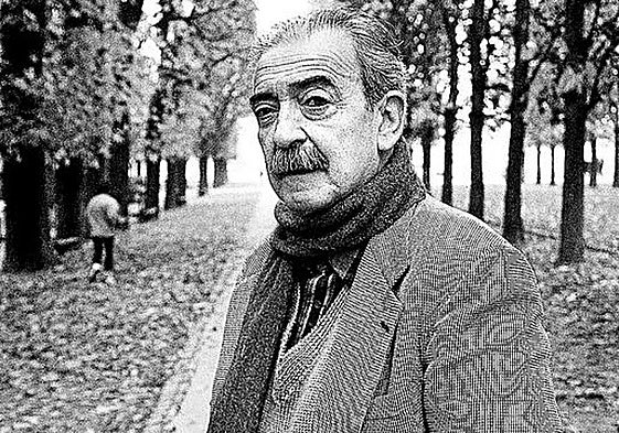 La poesía de Gelman, también periodista, abarca más de medio siglo.