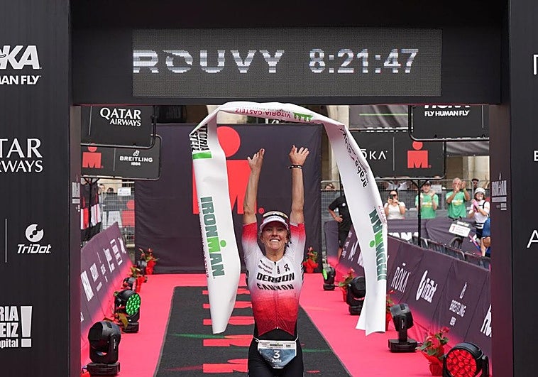 La bala de Julie Derron destroza el récord del Ironman de Vitoria