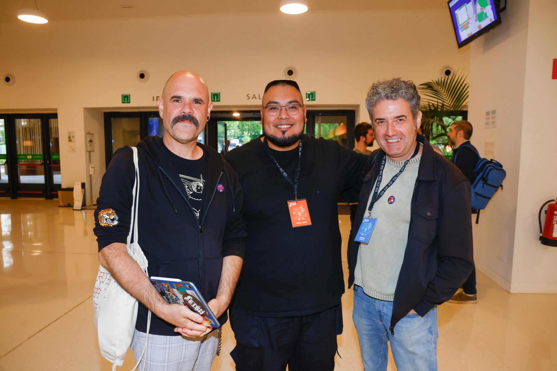 David Tavares, Chick Juárez y Ángel López de Armentia.