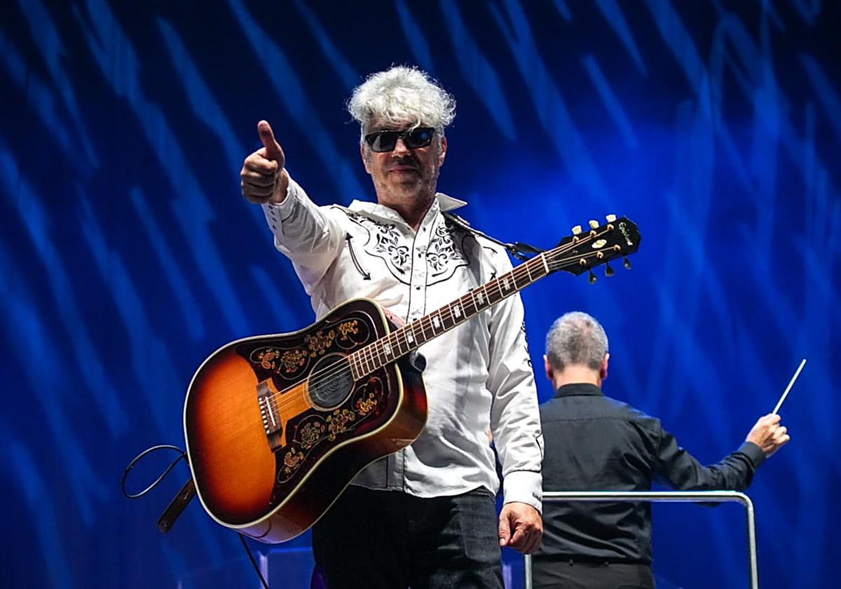 Manuel España, de La Guardia, el mejor vestido y el que menos cantó.