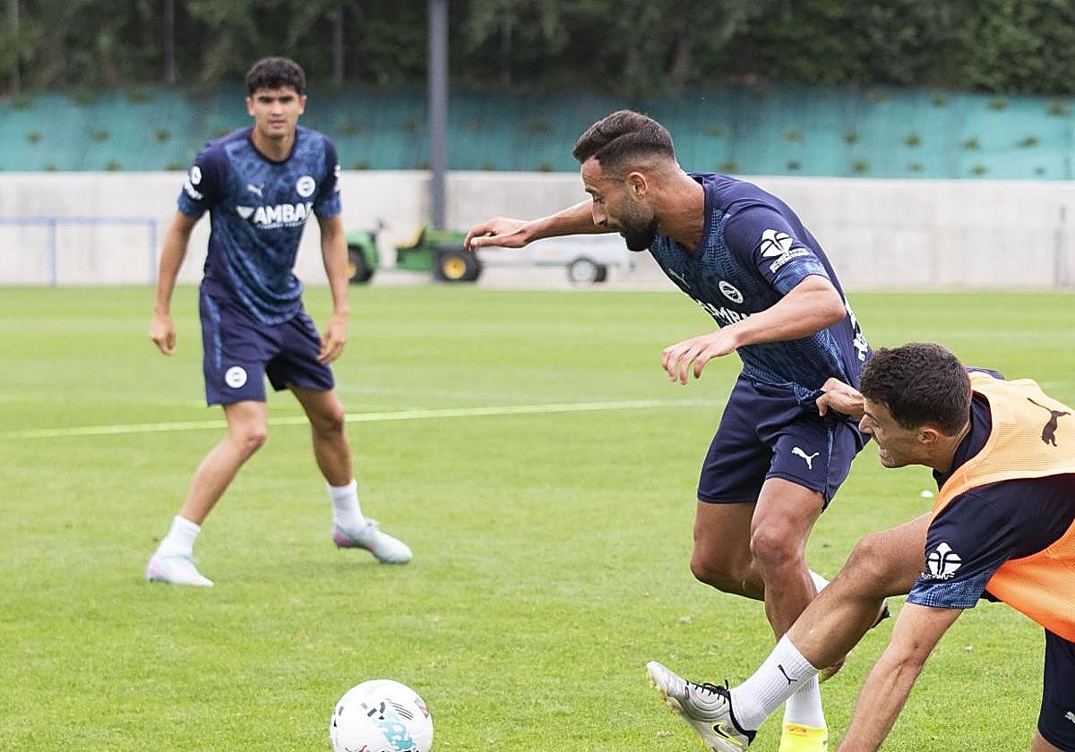 Hugo Novoa y Abde entrenando durante esta pretemporada.