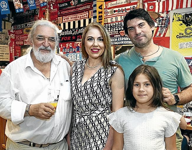 Marino Montero, Ania López, Jorge Arias y Sara Arias Sagarna.