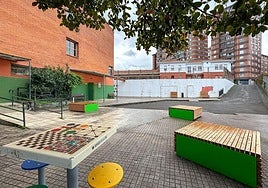 En el centro Ignacio Aldekoa se renovará el pavimento del patio de infantil.