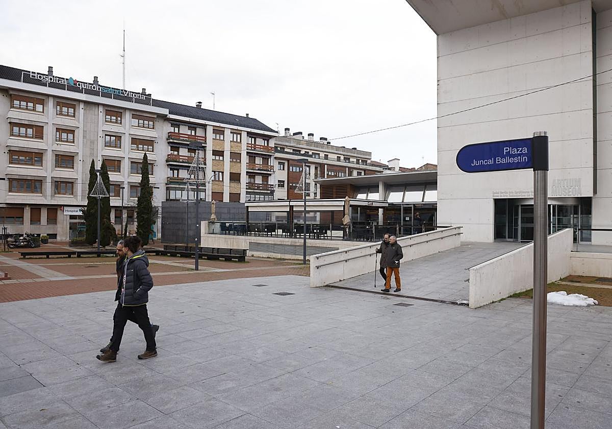 El Ayuntamiento de Vitoria proyecta un eje peatonal que una Artium con Montehermoso