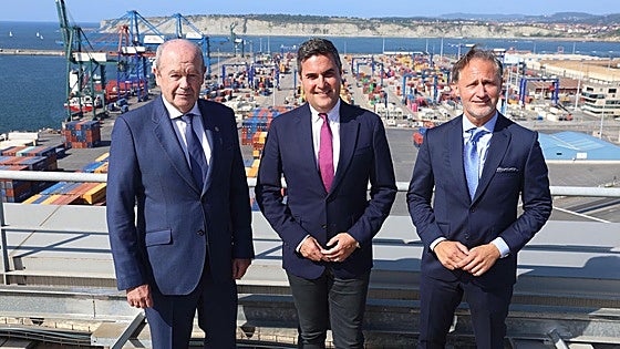 Iván Jiménez asume el cargo de presidente del Puerto de Bilbao