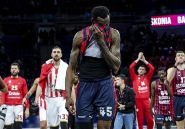 El Baskonia ultima la venta de Donta Hall al Olympiacos