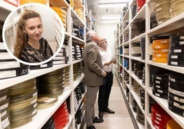Rebordinos con Huerta, presidente de Loterías, este miércoles en el archivo de Tabakalera. Foto superior: Irati Crespo, responsable de Artxiboa.