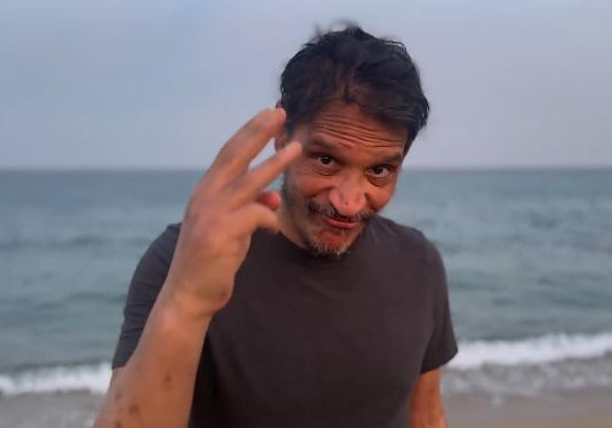 Sergio Peris-Mencheta celebra dos años de lucha contra la leucemia con un emotivo regreso al mar