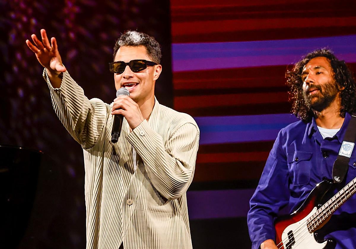 José James efectista y efectivo