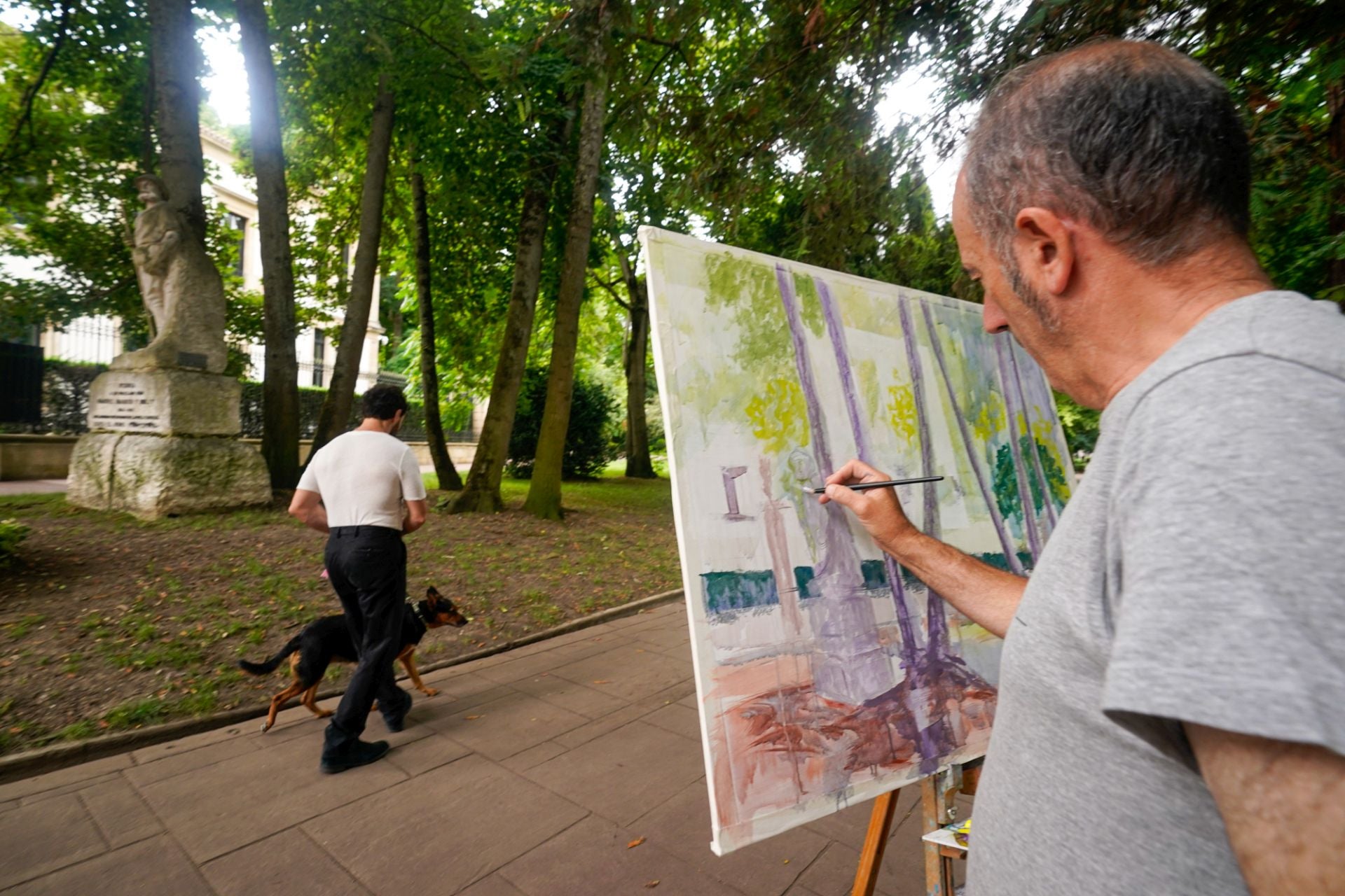 La pintura toma las calles de Vitoria