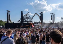 El festival acoge a unos 400.000 asistentes.