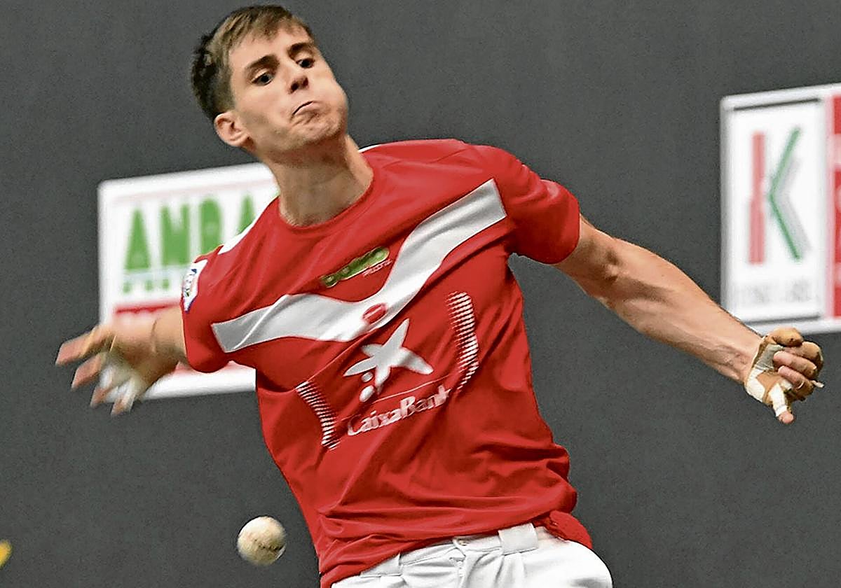 Martxel Iztueta firmó un gran partido en Otxandio, dominó su parcela y finalizó siete tantos