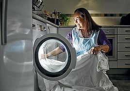 Las empleadas del hogar suelen tener contratos de pocas horas