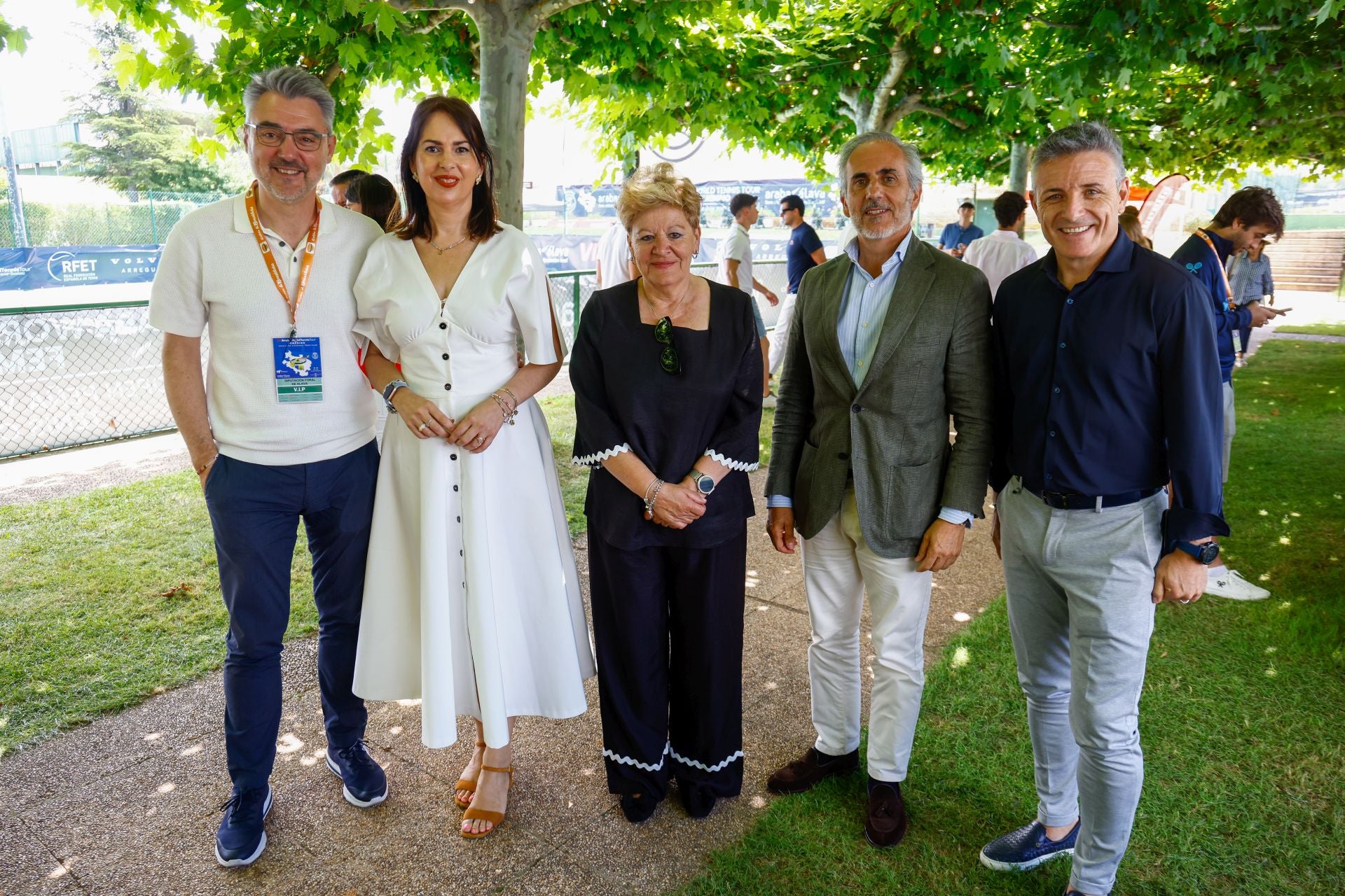 Juanju Rojo, Ana López de Uralde, Ana del Val, Íñigo Area y Gorka Iturriaga.