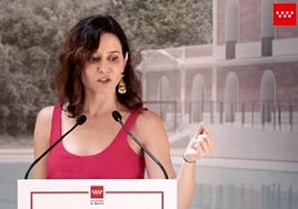 Ayuso sobre la polémica por su estancia en el chalé de la Comunidad de Madrid: «Me llevé mi táper de casa y compré en el Covirán»