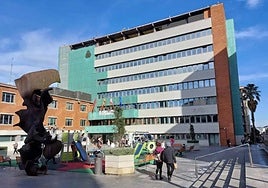 Barakaldo refuerza el teléfono de atención ciudadana tras recibir 66.000 llamadas este año