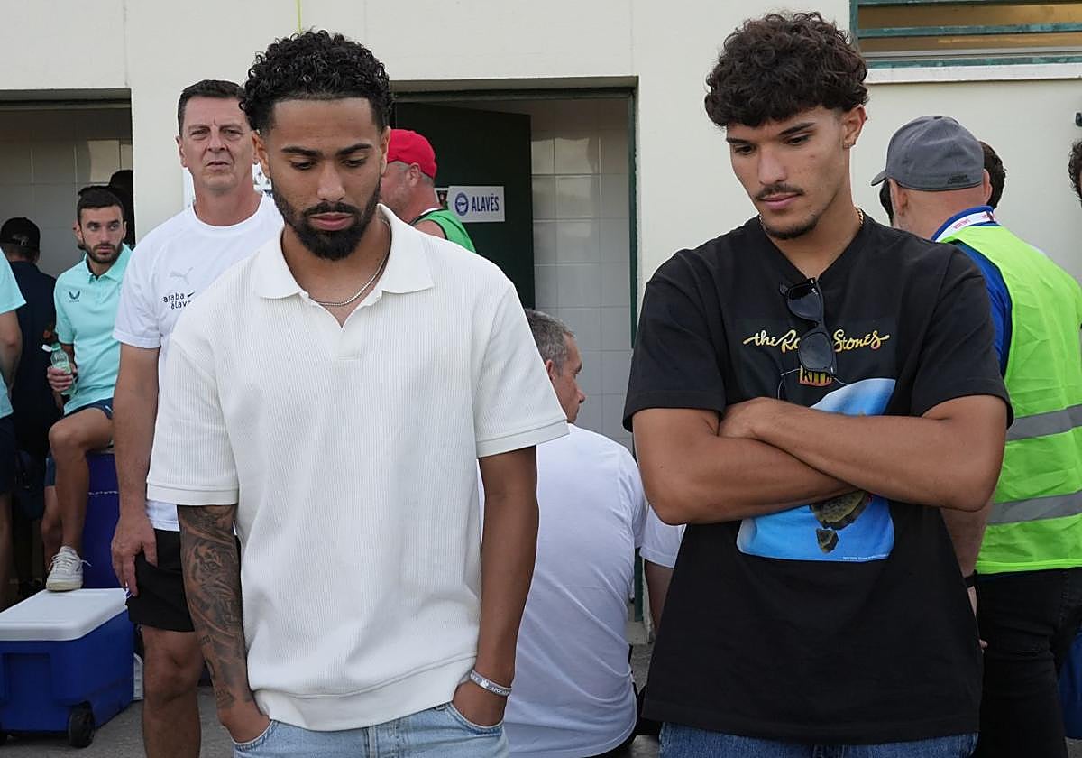 Calebe, nuevo jugador albiazul, junto a Yusi en Laguardia.