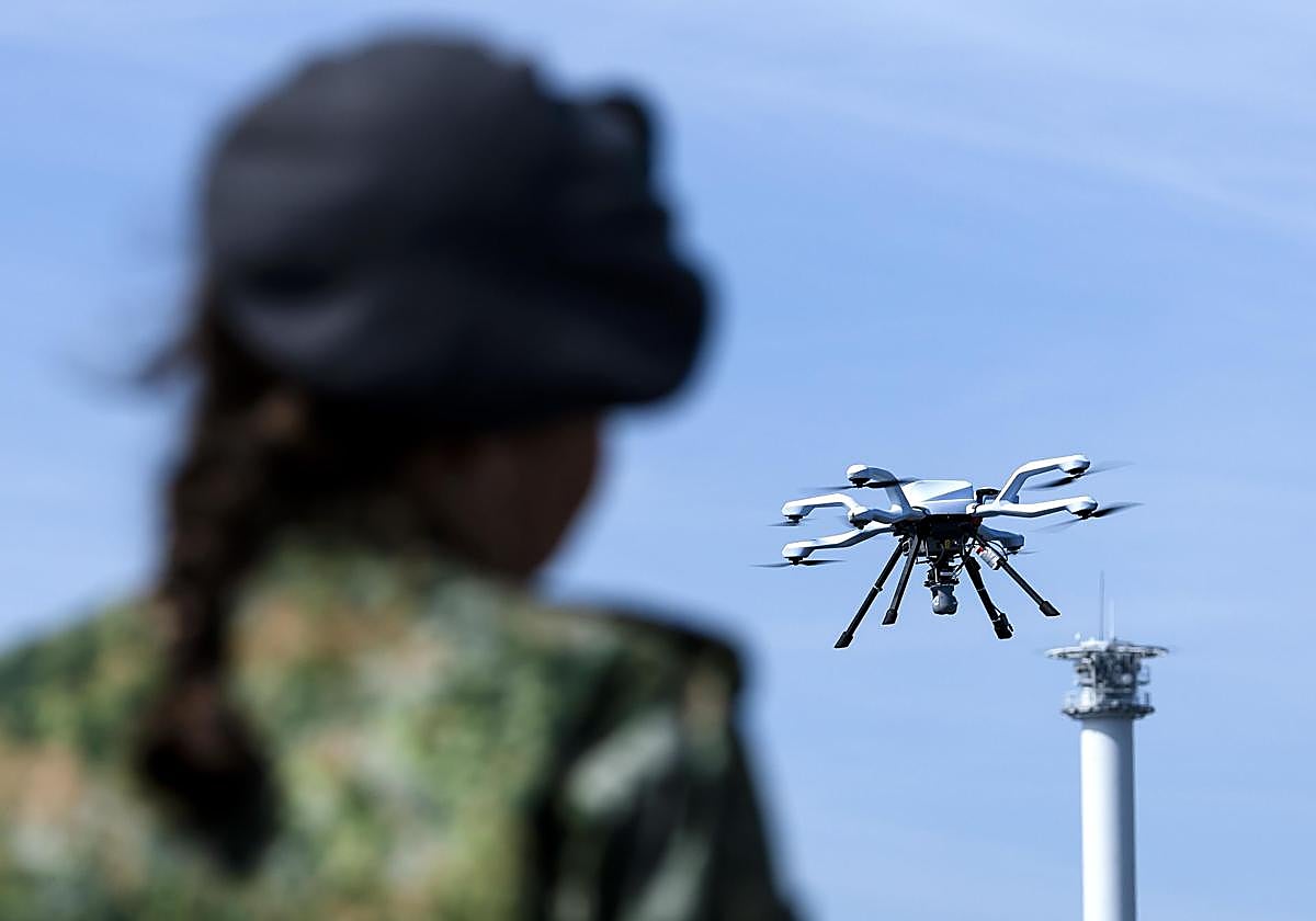 Demostración con drones en la base naval de Den Helder, Países Bajos.