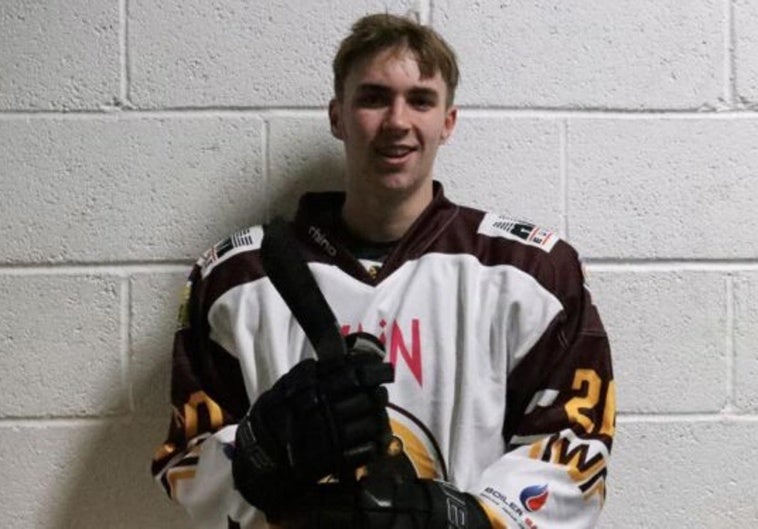 Muere una joven promesa del hockey sobre hielo tras caer al vacío desde el balcón de un hotel en Ibiza
