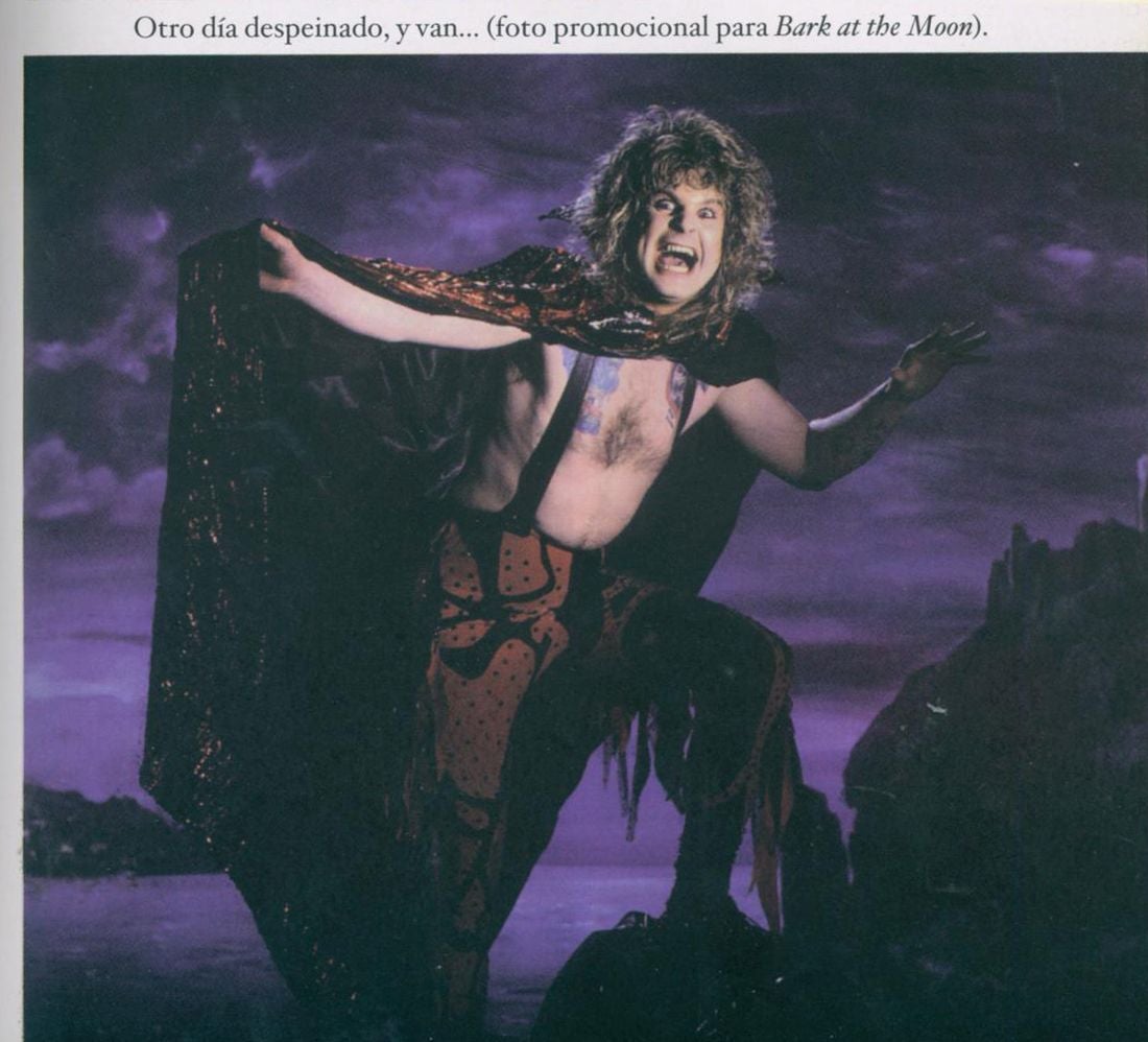 «Otro día despeinado, y van...», escribe Ozzy como pie de esta foto en su libro. La imagen sirvió como promoción de 'Bark at the Moon'.