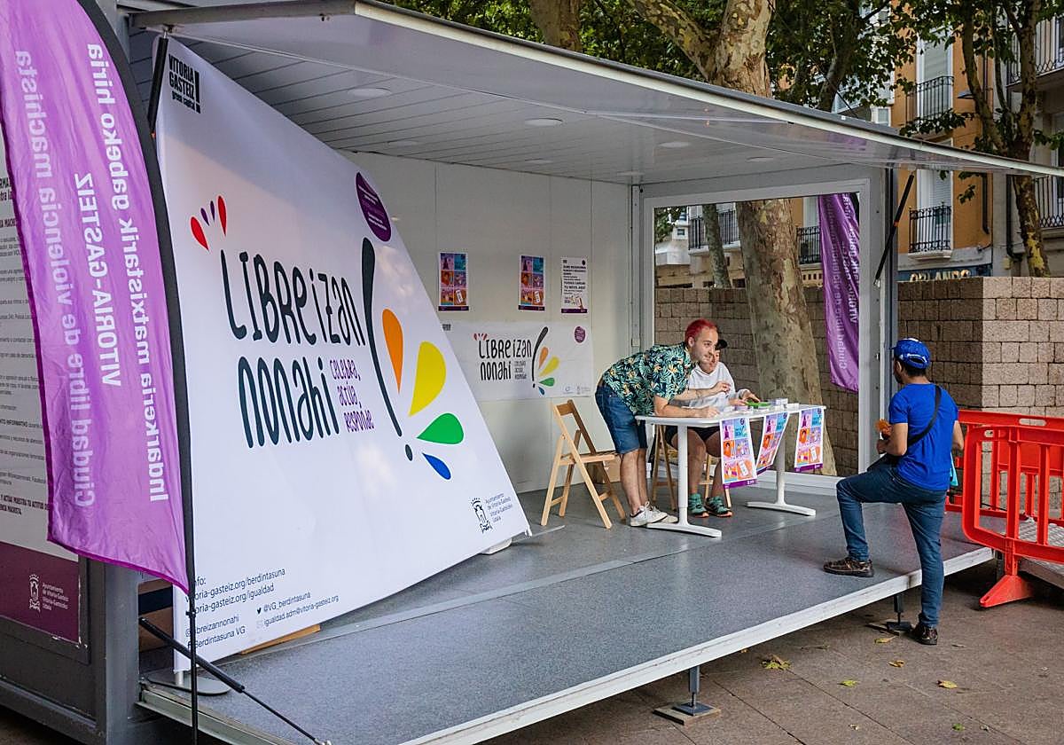 El 'punto violeta' estará disponible en Santiago y fiestas hasta las dos de la madrugada.