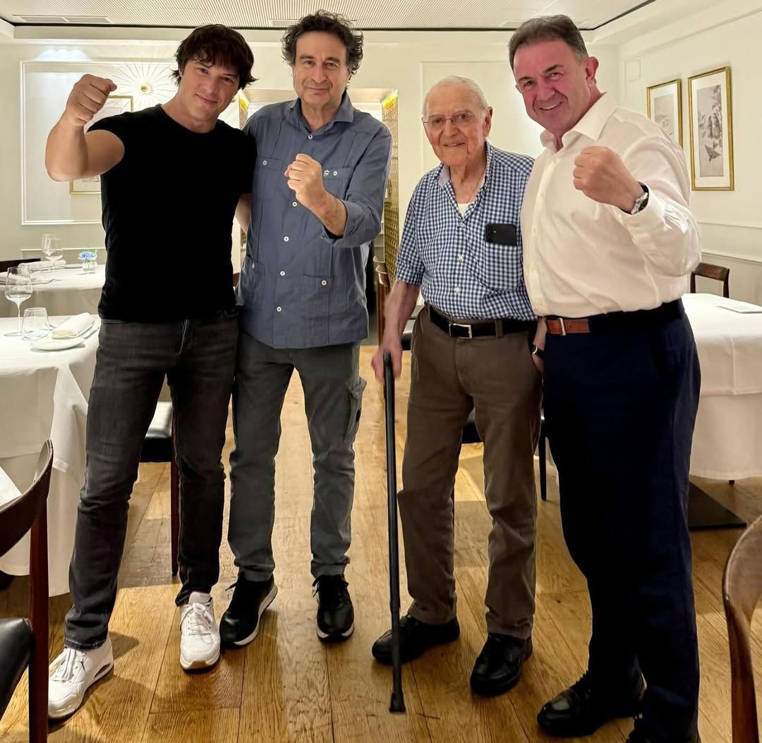 Jordi Cruz, Pepe Rodríguez y Martín Berasategui, junto a Txomin Rekondo