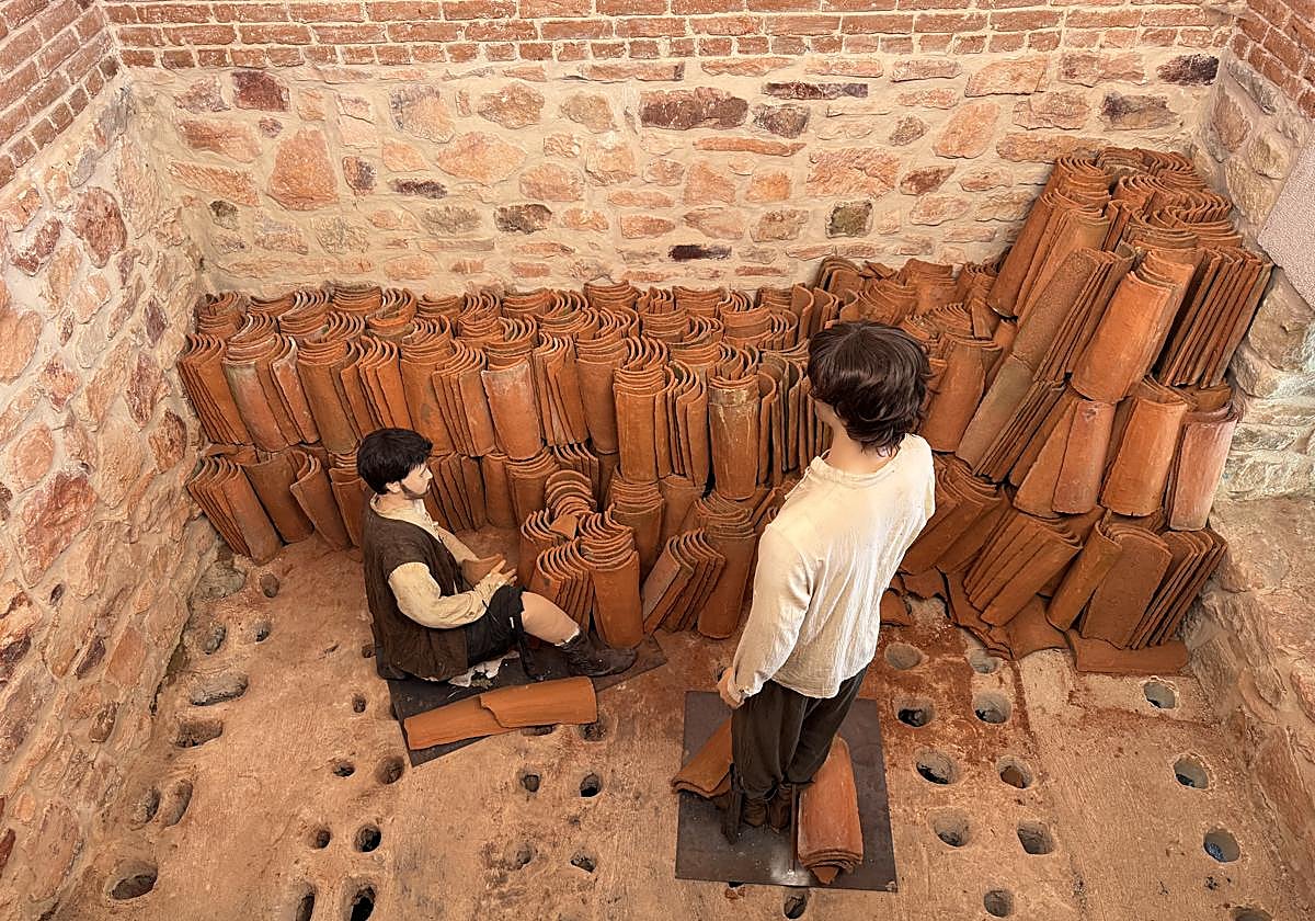 Las instalaciones cuentan con un horno original, herramientas y propuestas didácticas para todos los públicos.