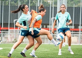 Las jugadoras de Javi Lerga arrancaron la pretemporada el pasado día 10 en Lezama.