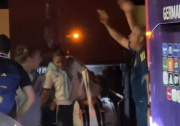Un medio alemán explota contra la selección española femenina: «¿Es esto digno de una campeona del mundo?»