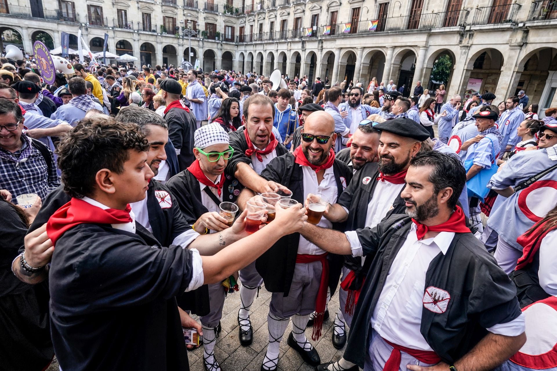 El Día del Blusa y la Neska, en imágenes