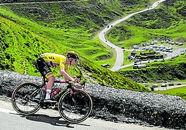 Las curvas de herradura distinguen la subida. Estos son sólo los 4 kilómetros finales.