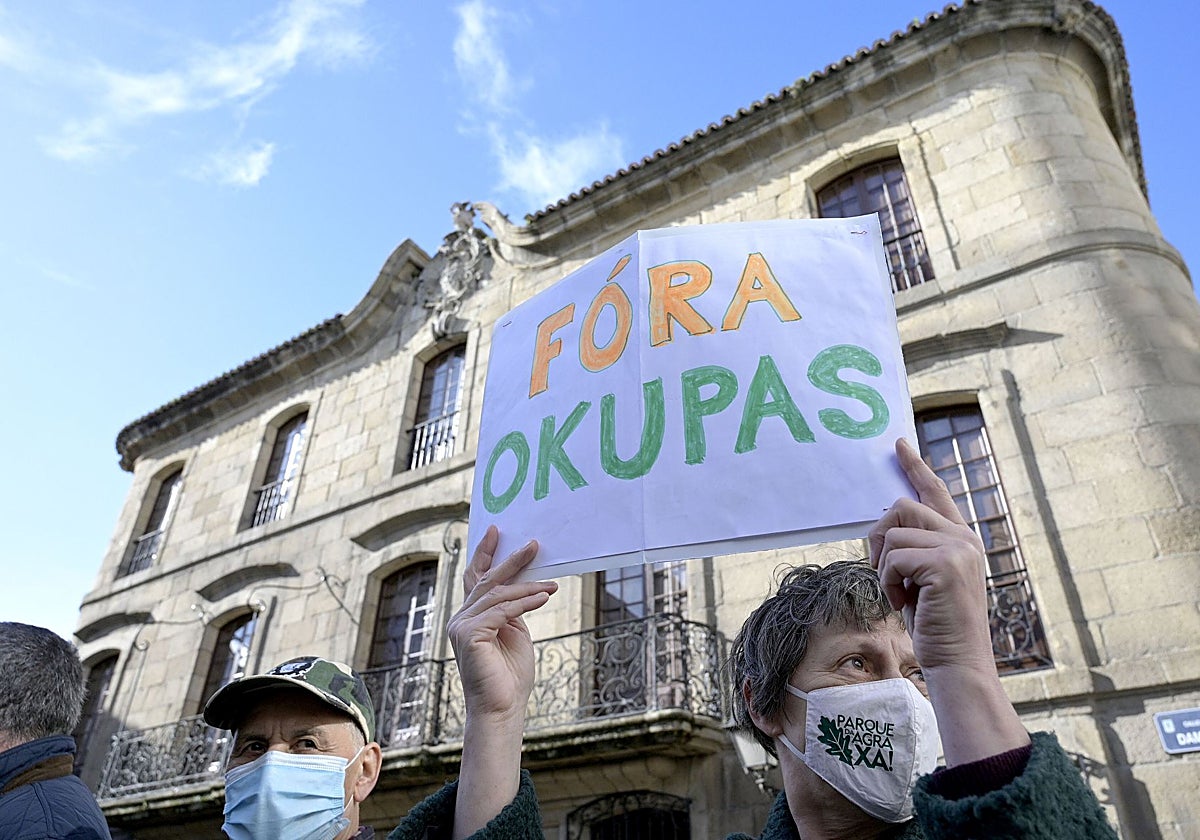 Un experto inmobiliario da las claves para frenar a los okupas en verano: «Hay una solución rápida y legal»
