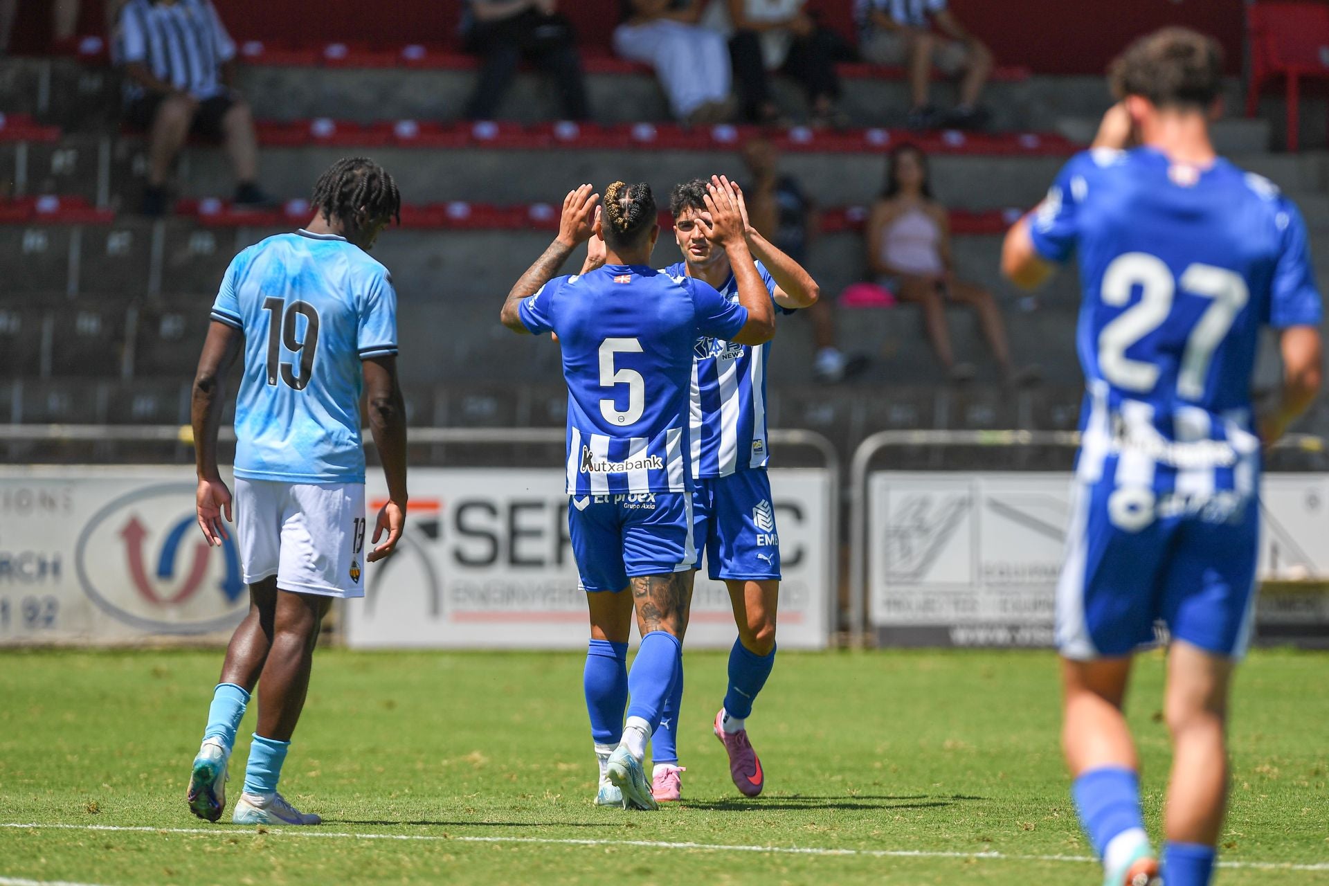 Las imágenes del Castellón-Alavés