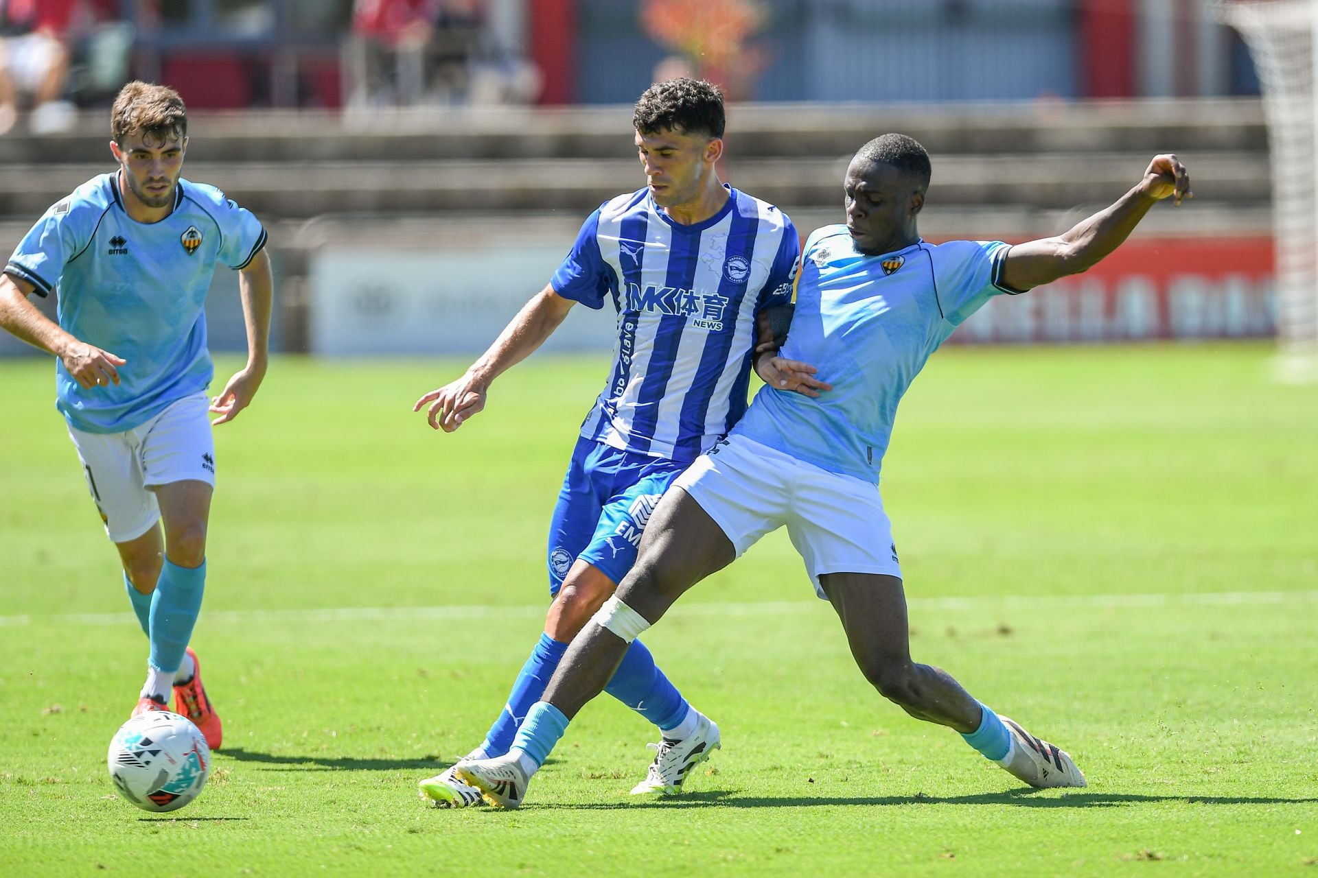 Las imágenes del Castellón-Alavés