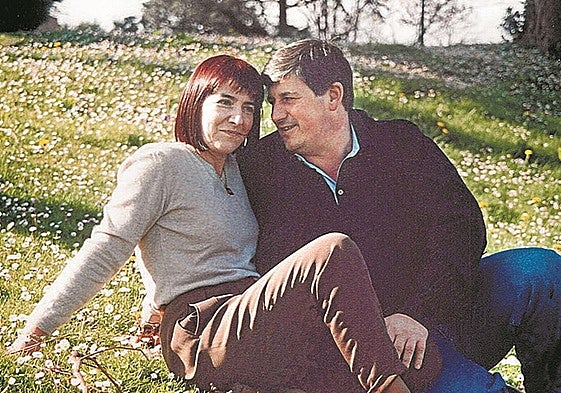 Maixabel Lasa y Juan Mari Jáuregi fueron pareja desde muy jóvenes.