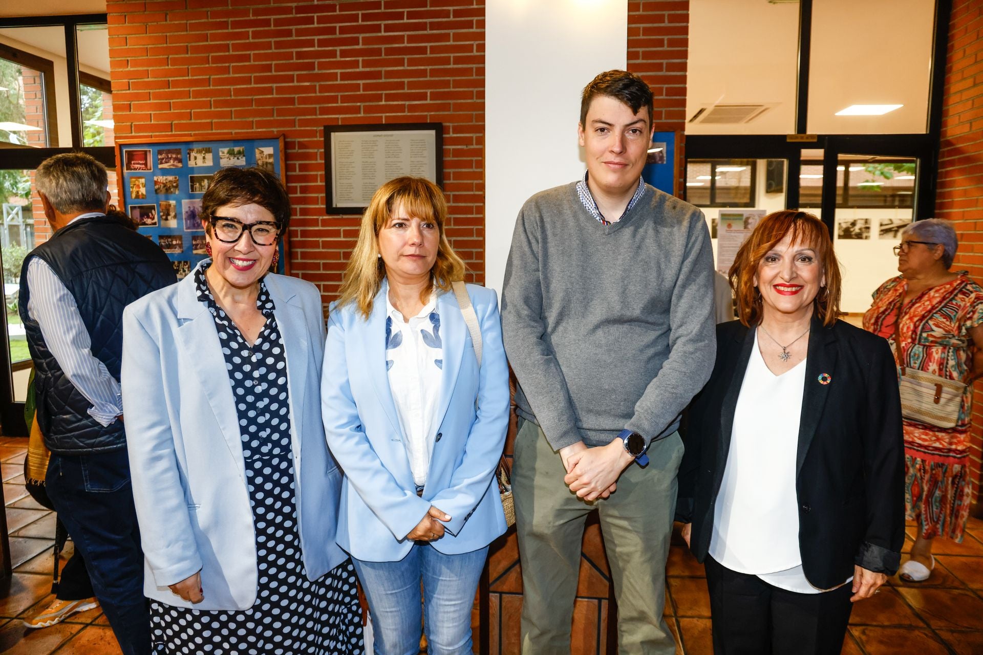 Marta Fernández, Elisabeth Ochoa de Eribe, Íñigo Montoya y Julia Liberal.