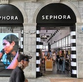 Grandes firmas y marcas internacionales se animan a abrir los sábados por la tarde en verano en Bilbao