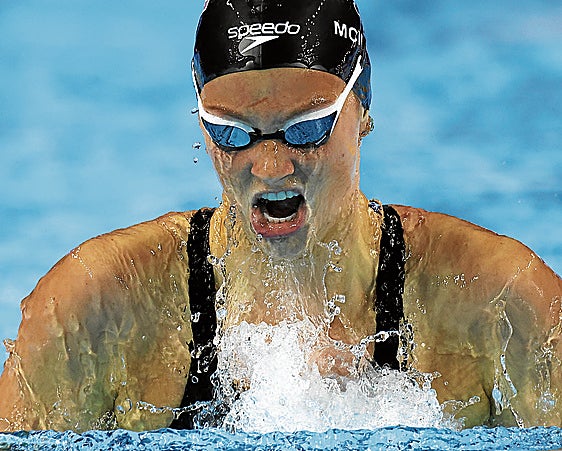 Summer McIntosh, directa al oro en la final de los 200 metros estilos del Mundial de Singapur