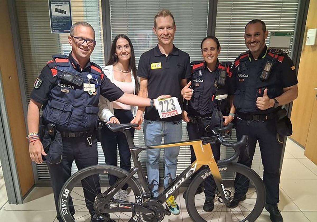 Unos ladrones con 16 antecedentes roban una bicicleta de 9.000 euros a un ciclista del Tour