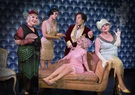 'Modisto exclusivo para señoras' se estrena en el teatro Ortzai el domingo 10 de agosto.