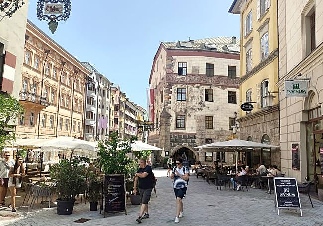 La zona antigua tiene muy buen ambiente.