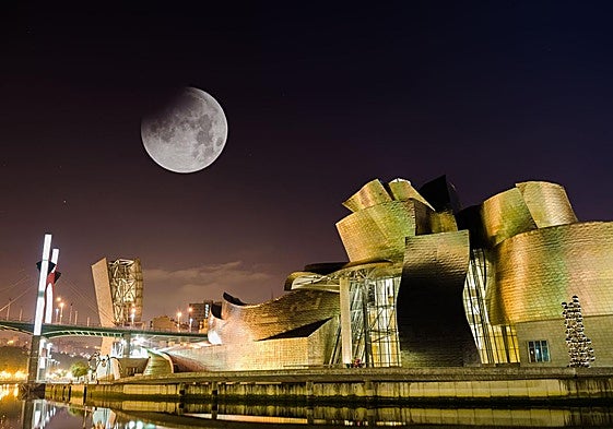 Superluna de noviembre en 2015 en Bilbao.