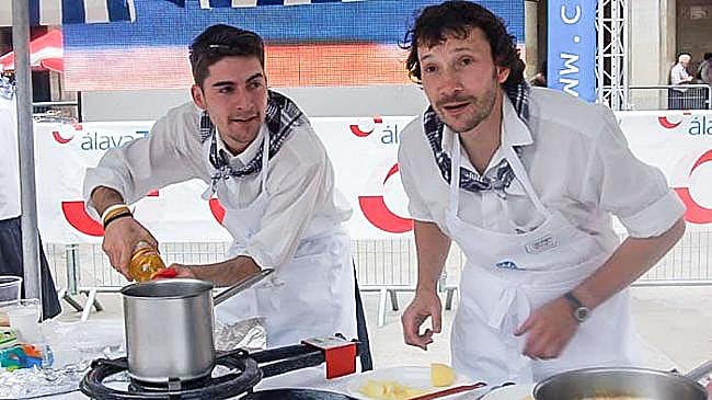 Imagen antes - La Blanca no tiene edad para los Cancho, López de Ondategui, Ortiz de Mendibil...