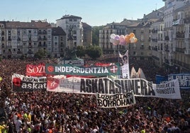 Imagen del inicio de las fiestas de Vitoria este lunes